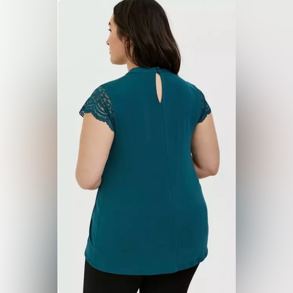 Torrid Studio Knit Crew Neck Keyhole Lace Sleeve Top Deep Teal Sz 4 - Picture 3 of 8